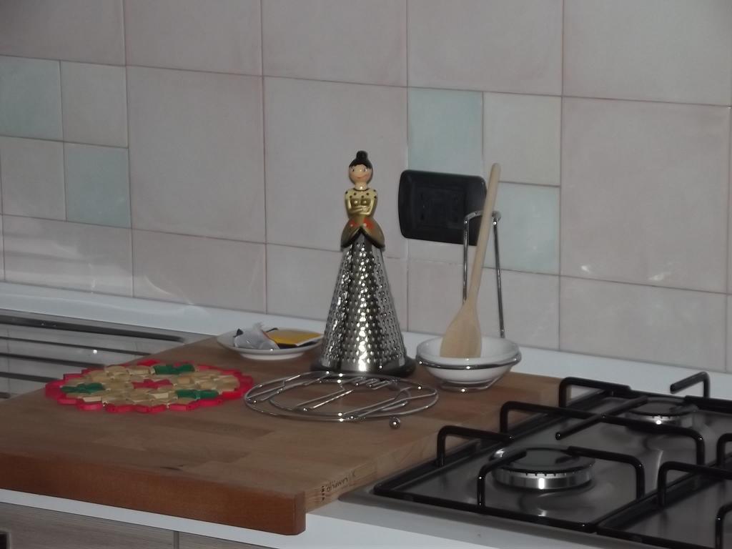 לינה וארוחת בוקר מטרה La Specchia מראה חיצוני תמונה
